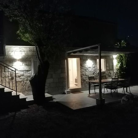 Villa Olive Grove House Lumbarda Exterior foto