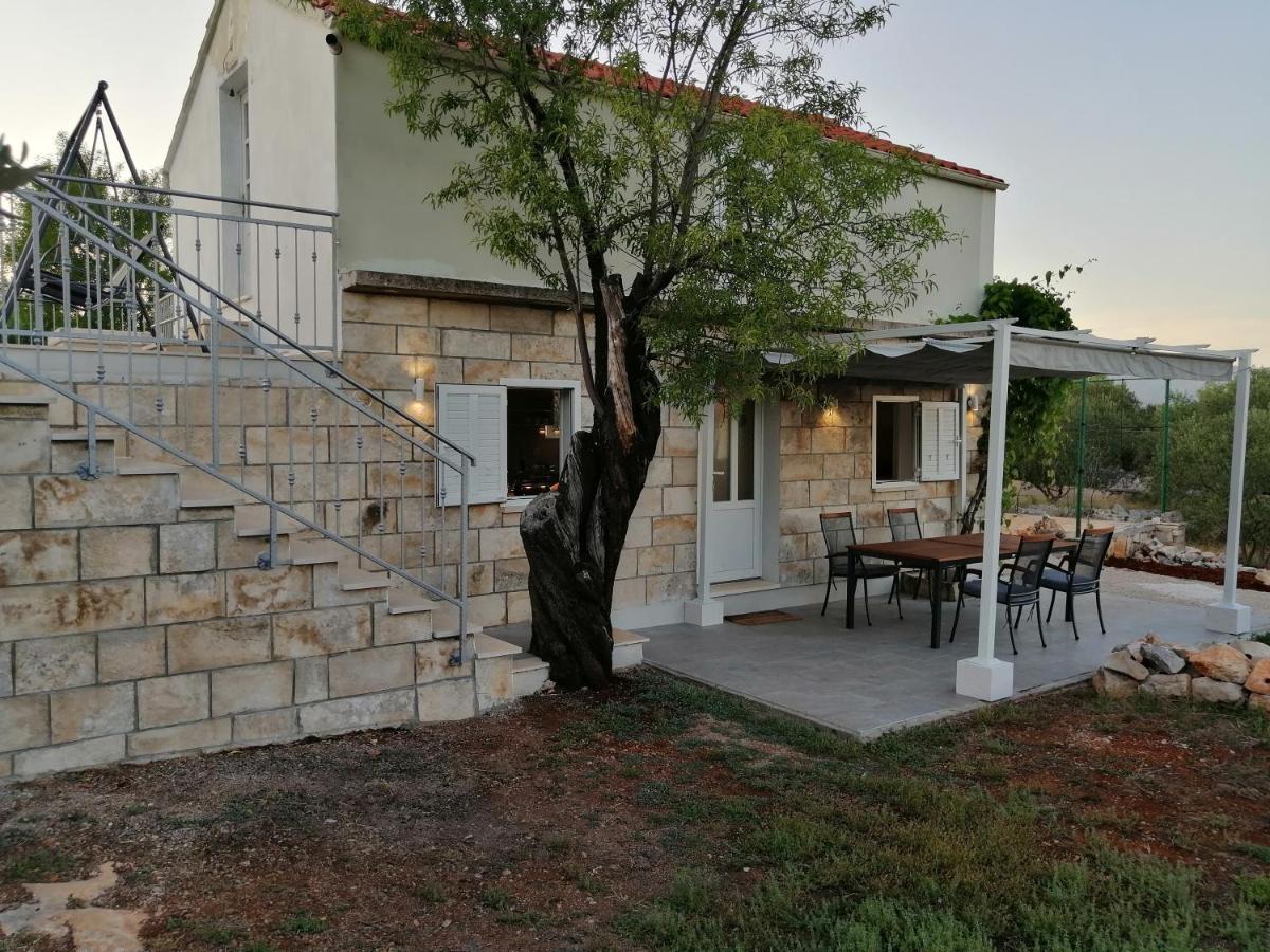 Villa Olive Grove House Lumbarda Exterior foto